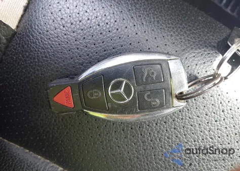2013 Mercedes-Benz Glk 350 4Matic из США, поврежденный, VIN WDCGG8JB8DF975903